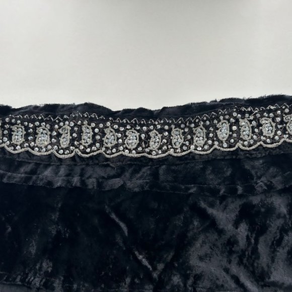 Mix Nouveau Velvet Beaded Waist Skirt, Size 12 - Picture 5 of 5